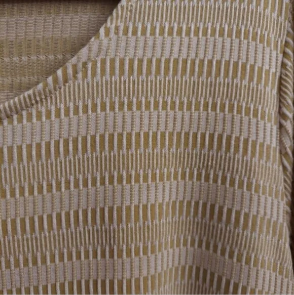 NEW 89th & MADISON Striped Pattern Scoop Neck Flowy Pullover Top - Picture 3 of 11